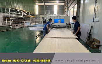 xuong-gia-cong-acrylic-02.jpg